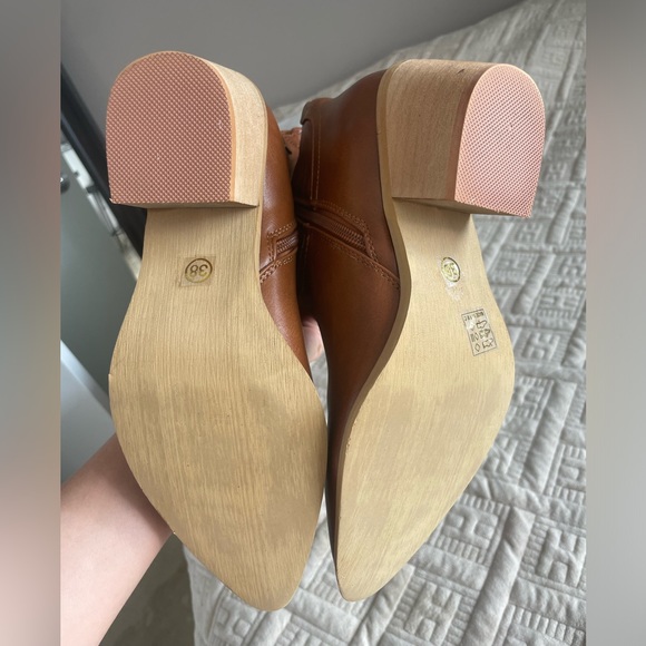 Vintage Style Knee-High Cowgirl Boots - Picture 5 of 7